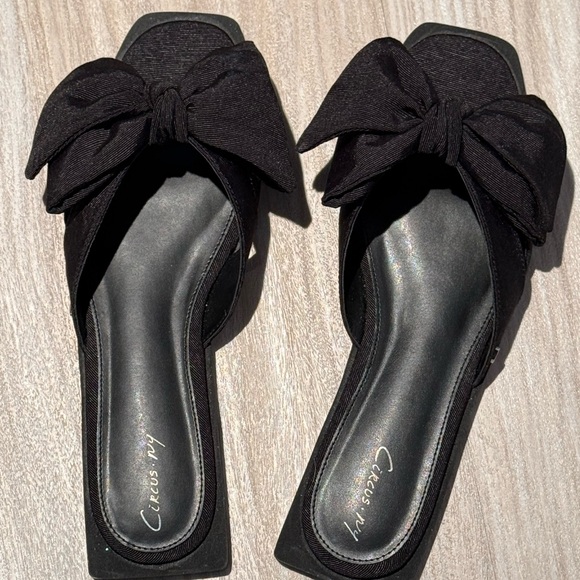 Circus by Sam Edelman Black Women's Shoes - Picture 2 of 5